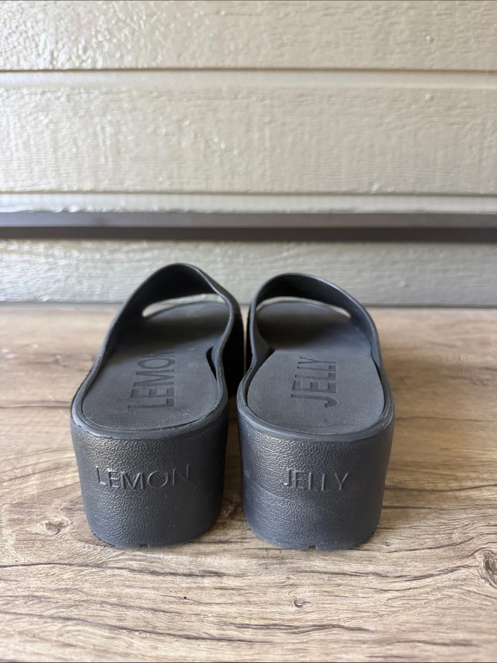 LEMON JELLY Women’s Black Platform Slide Sandals Minimal Elevated size 41 /US 10